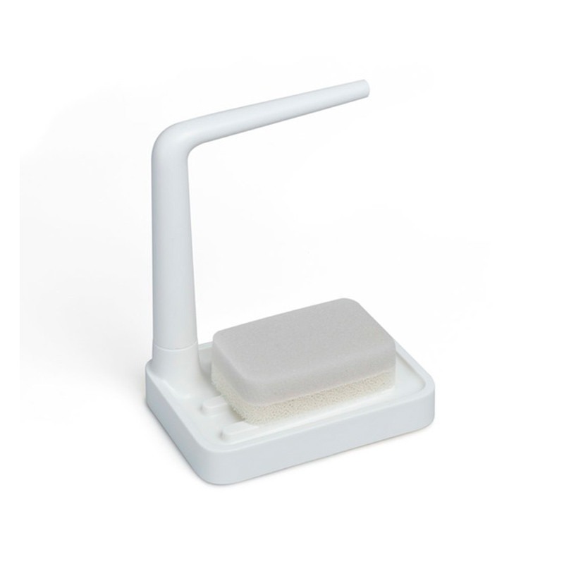 Witte afwasset met spons