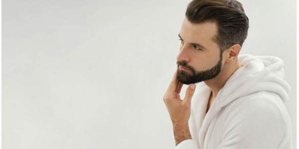 Cosmética masculina: ¿conoces las características de la piel del hombre?