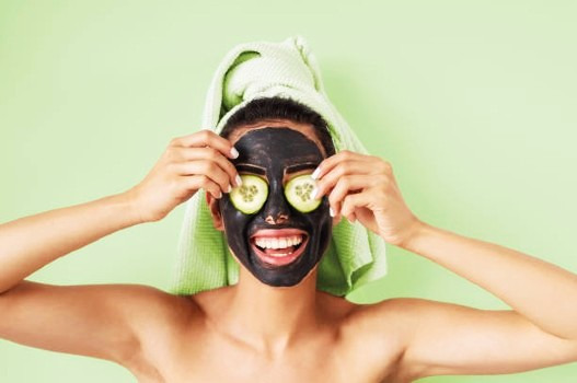 Tendencia en cuidado facial: doble limpieza facial  